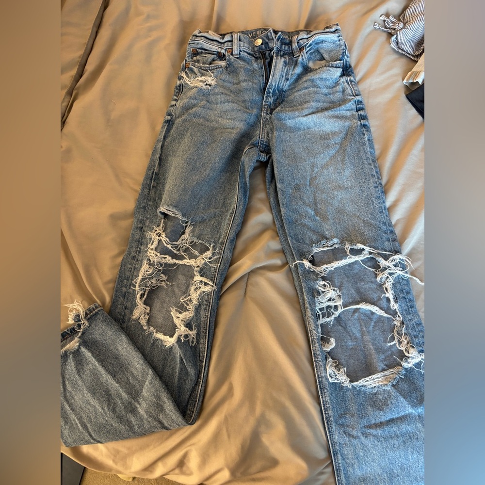 American Eagle Outfitters Light Blue Denim Jeans